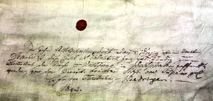 Schrift von 1842 in der Dalmatik (Foto: Hermann Josef Dregger, Möhnesee-Körbecke)