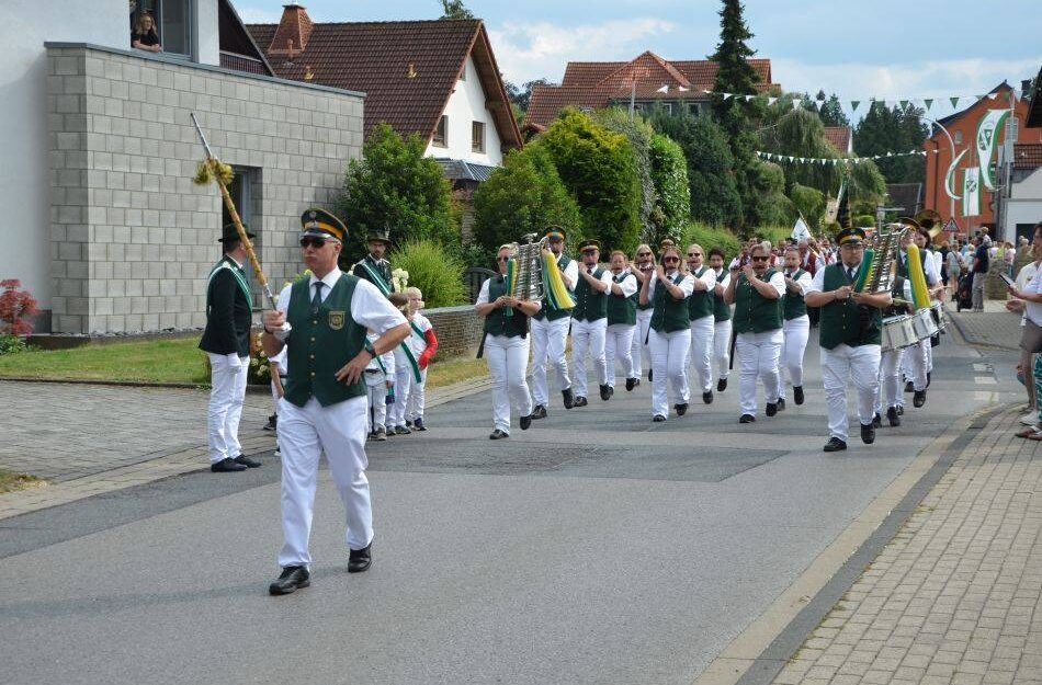 20260728_Umzug Montag07